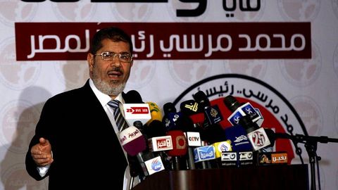Mursi, en un acto de la campaña electoral