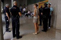 Despliegue policial en el Juzgado de Menores por la peligrosidad de un adolescente.