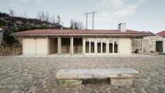Centro Social Multiusos de Muimenta (Carballeda de Avia).
