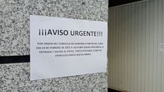Aviso que se encontraron los usuarios de los garajes de la calle Monte Seixo sobre las obras que se realizar�n