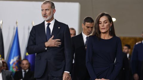 Los reyes, durante el homenaje a las víctimas de la dana
