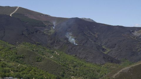 Imagen de archivo de un incendio en el parque de A Lastra