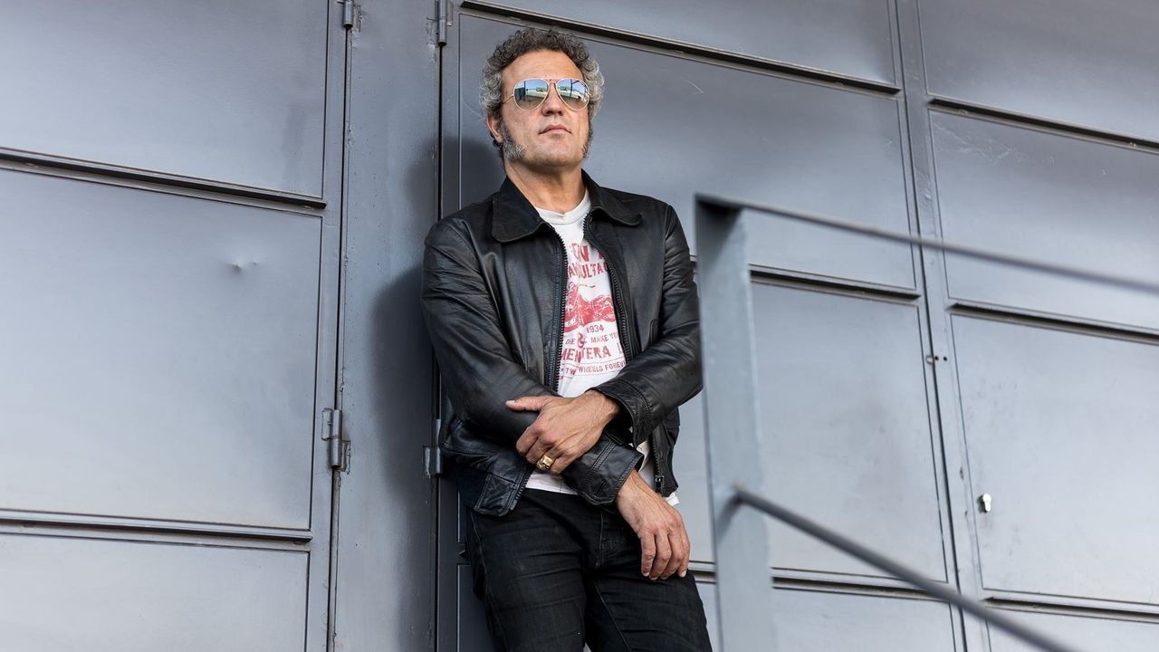 Carlos Tarque, vocalista de M-Clan: «También hay canciones profundas insoportables»