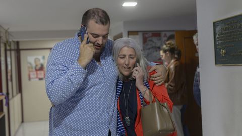El candidato Iván Castro, con la alcaldesa de Guitiriz, se mostraba feliz con el resultado