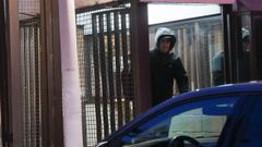 El exjefe militar de ETA Garikoitz Aspiazu Rubina, alias Txeroki, a su salida de la prisi�n de Martutene, a 9 de febrero del 2026