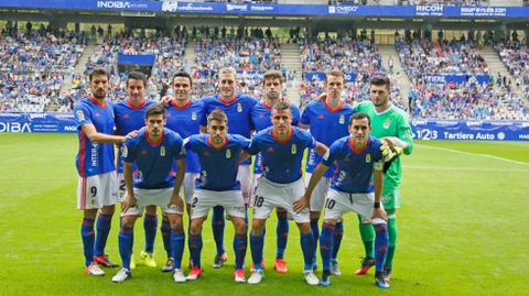 OviedoHorizontal.Once inicial del Real Oviedo frente al Reus
