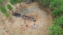 Una vista a�rea de las excavaciones realizadas en el yacimiento de A Muradella en julio del 2022
