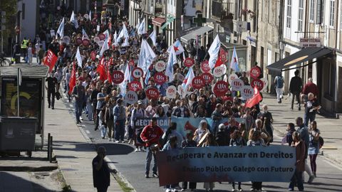 Manifestaci�n en Santiago durante la jornada de huelga en la educaci�n del pasado 25 de septiembre