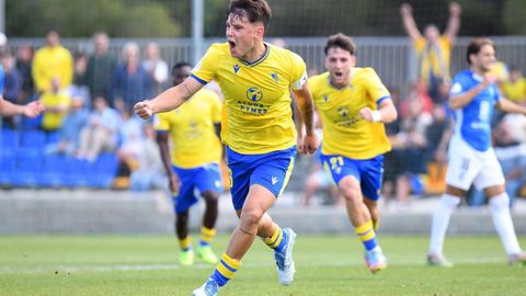 Álvaro Bastida es uno de los nuevos jugadores del CD Arenteiro.