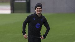 Gavi, durante un entrenamiento de la presente temporada.