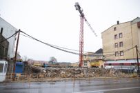 La ca�da de un muro lateral tuvo coincidi� con d�as de lluvia y de viento