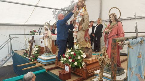 Más estampas bendecidas por el santo
