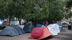 Tiendas de campa�a�en la Alameda de Vigo.