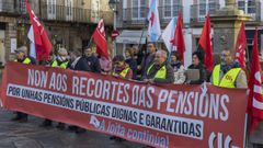 Imagen de archivo de una movilizaci�n de la CIG contra el recorte de las pensiones en Santiago
