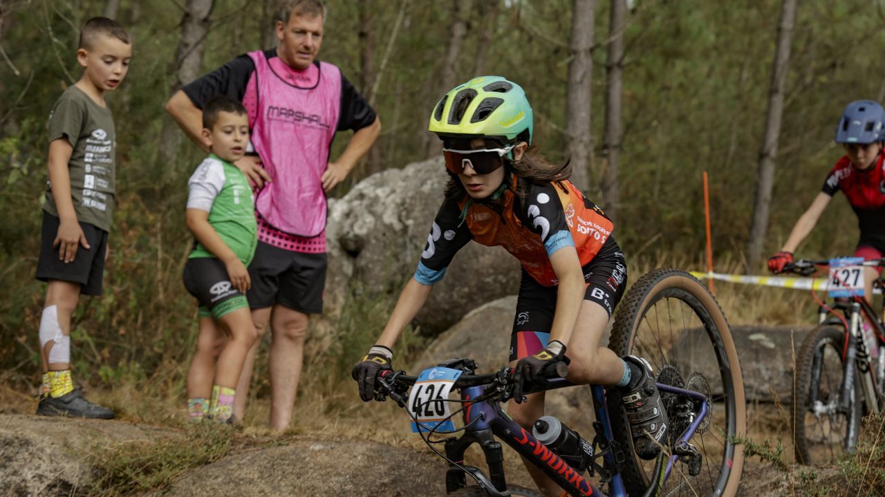 Penas de Rodas volvió a ser escenario del espectáculo de la bicicleta de montaña (BTT)