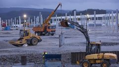 Obras en la nave de Inditex, situada en el pol�gono Larach�s