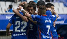 Gol Diegui Johannesson Real Oviedo Huesca Carlos Tartiere.Los futbolistas azules celebran el gol de Johannesson