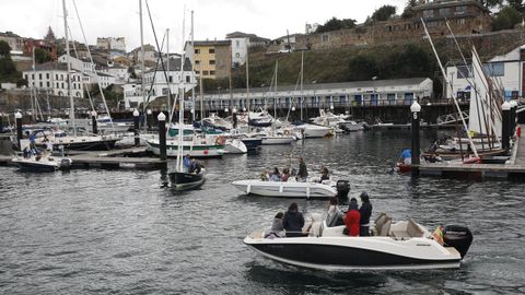 Lanchas recreativas en el n�utico de Ribadeo, a finales de septiembre del 2023.