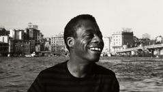 Imagen de archivo del escritor estadounidense James Baldwing