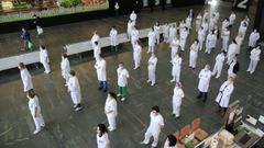 Minuto de silencio en el HULA por los fallecidos por covid-19