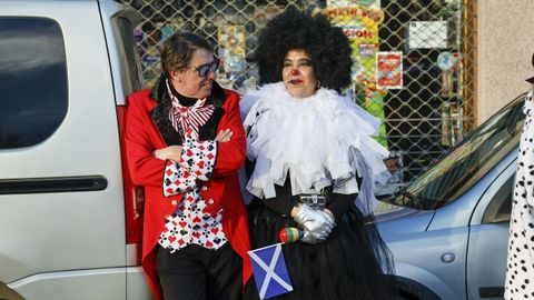 Gran desfile en Xinzo de Limia en el d�a grande del entroido