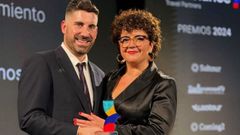 Roberto Horta y Ver�nica Armesto, de Infinita Viajes, recibieron el Premio Travelance, con una dotaci�n de 10.000 euros, por ser la agencia que m�s venta neta realiz� con al menos dos de los turoperadores de esta alianza, lo que acredita su dedicaci�n.