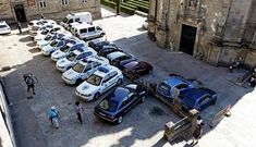 El edil aparc� su coche en la zona reservada a la porque �llevaba el tiempo justo�.