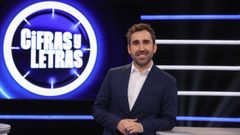 El presentador de Cifras y letras, Aitor Albizua.