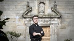 Ernesto G�mez Juanatey: �A mis amigos no les extra�a que con 24 a�os me ordene sacerdote el pr�ximo domingo�