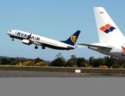 La compa��a Ryanair acapara el 50 % del movimiento de pasajeros que registra Lavacolla. 