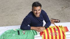 Mois�s Pereiro, exjugador del FC Barcelona y Racing y ahora entrenador del Galicia de Mugardos