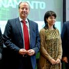 El rector, Salustiano Mato, con la decana, Elisa Al�n.