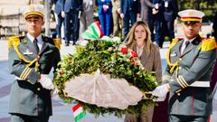 Meloni, durante su viaje oficial a Argelia