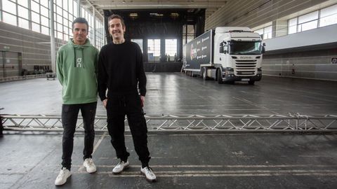 G&oacute;mez Noya y Fernando Fern&aacute;ndez Pichel, en el recinto ferial donde se desarrollar&aacute; el Invernia Fest