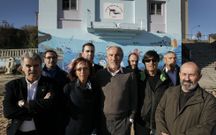 Jaime Vila con su candidatura en San Amaro. 