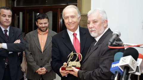 El presentador durante una entrega de premios en Ribeira