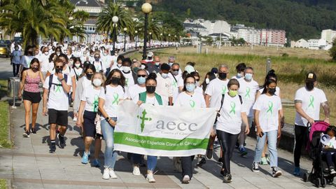 El grupo Un día para nosotras, en colaboración con Beiras de Viveiro, organizó este domingo la marcha solidaria