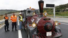 El tren tur�stico volvi� a la autov�a, este vez con adultos