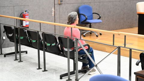 Comienza el juicio contra la enfermera vasca acusada de simular la vacunación de 400 niños