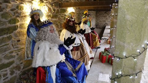 VISITA DE LOS REYES MAGOS A PARGA