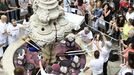 La fuente de San Vicente volver a manar vino este martes