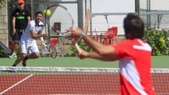 Men�ndez volea durante un instante de la final ante Mu�oz