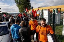 Los trabajadores abandonaron su encierro en noviembre (en la foto) pero siguen movilizados.