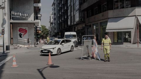 Cortes en las calles de Ourense por las obras de mejora del pavimento