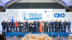 Premidados y autoridades en la gala de las empresas de la CEO