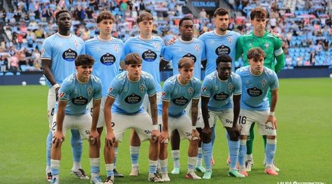Alineaci�n del Celta Fortuna ante el Sababell en Bala�dos.