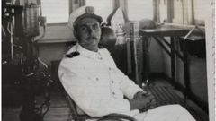 Antonio Seara, en una foto de 1954 a bordo de un barco de la compa��a Transmediterr�nea