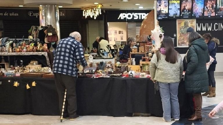 Productos a la venta en el interior del �rea comercial