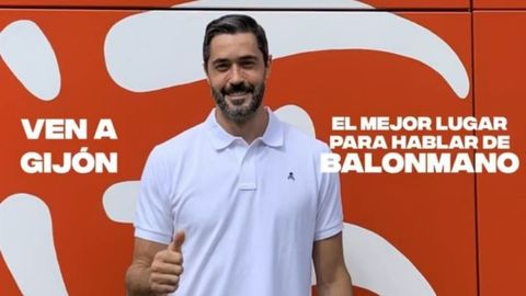 Raúl Entrerríos promocionando el clinic