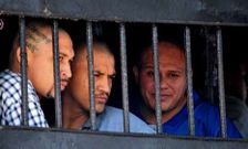 Miembros de la Mara Salvatrucha, fotografiados en la prisi�n de San Pedro Sula.